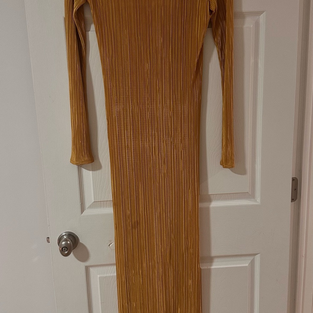 Elegant Mustard Long Sleeve Dress
